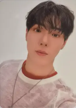Shownu · Love Me
