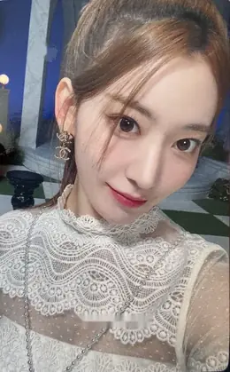 Sakura · FEARLESS (Japanese Ver.)