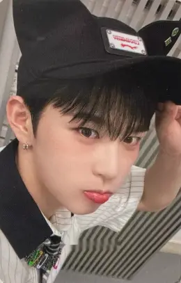 Haseung · Cut-Out