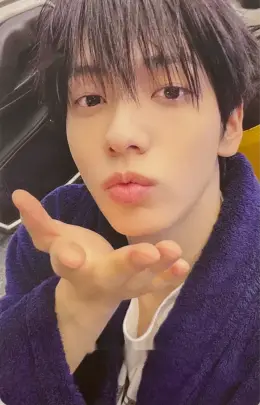 Soobin · 7TH YEAR: A Moment of Stillness in the Thorns