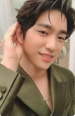 Jinyoung · Call My Name