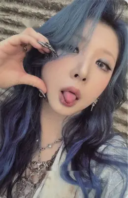 Jiwoo · KARD 1st Album [Where To Now? (Part.2) : NOWHERE]