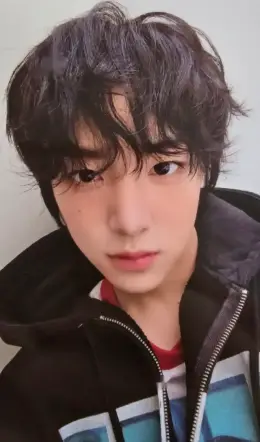 Junhyuk · I did it.