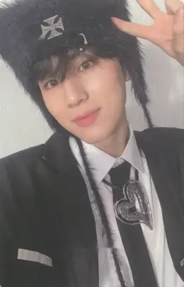 Yoonsung · 8TURNRISE