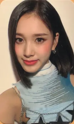 J · YOUNG-LUV.COM