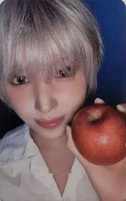 Jiwoo · Blue Valentine