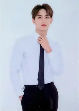 Mingyu · SEVENTEEN CAFE IN JAPAN [2019]