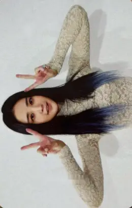 Jeonghwa · Ah Yeah