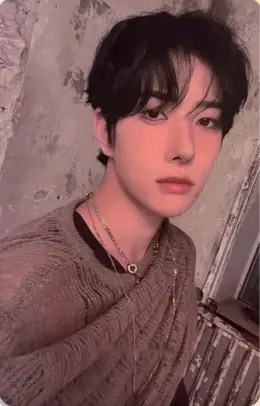 Jongwoo · 1’ONLY