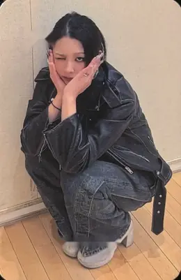 Jiwoo · (EX)IST (Jiwoo Solo)
