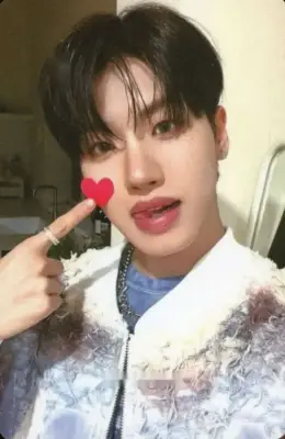Huiwon · Love Potion