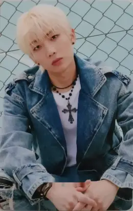 TAEMIN · Teenage Blue