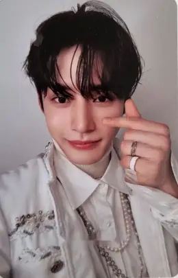 Jiwoong · MELTING POINT