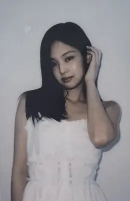 Jennie · THE ALBUM