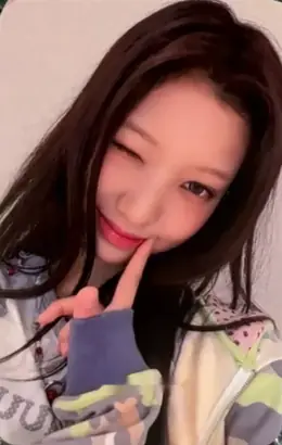 Seoyeon · TUNE & PLAY