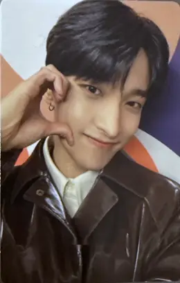 DK · Face the Sun