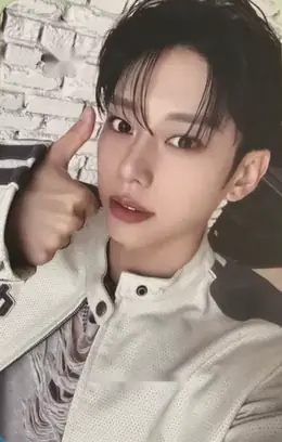 Donghyun · UPSIDE DOWN