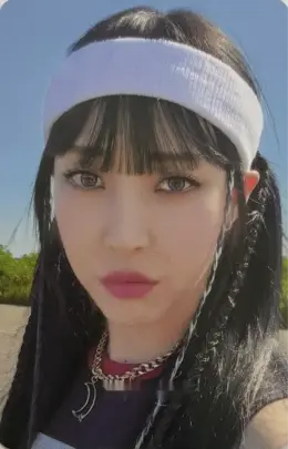 Moonbyul · MIC ON