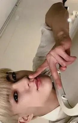Jeno · We Boom