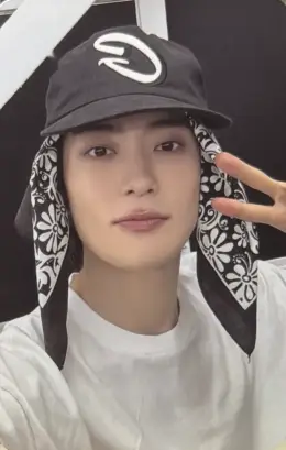 Jaehyun · Walk