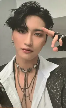 Seonghwa · THE WORLD EP.PARADIGM