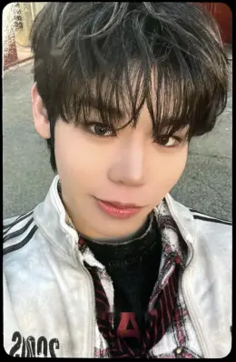 Juyeon · 01