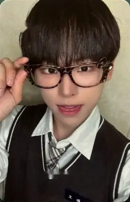 Taehwan · KEYVITUP