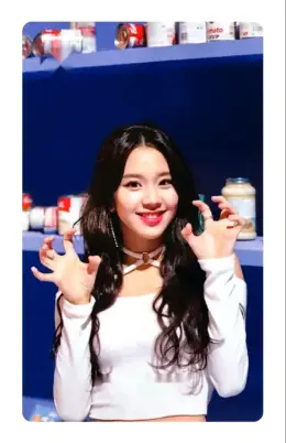 Chaeyoung · Merry & Happy