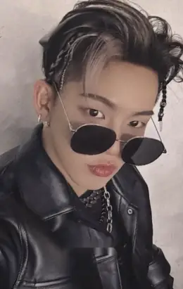 Choi Hyunsuk · REBOOT
