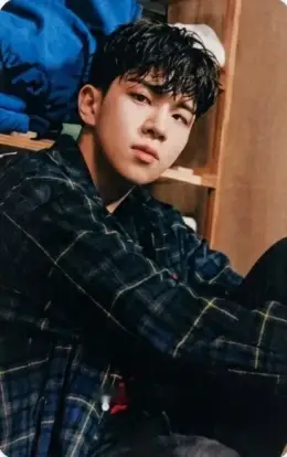 Hweseung · Man on the Moon