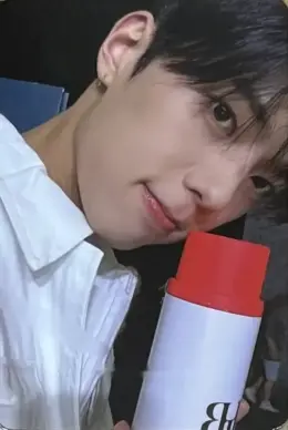 Leejeong · Cut-Out