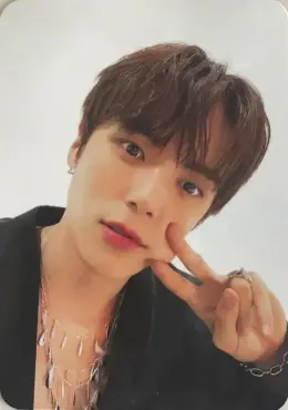 Minhyuk · REASON