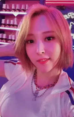 Moonbyul · TRAVEL