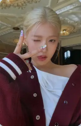 Yoon Jiyoon · N/a