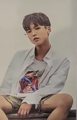 Hyunwoo · 0806