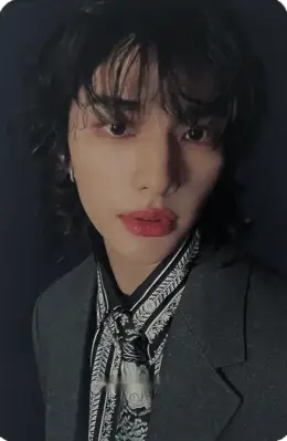 Hyunjin · HOP