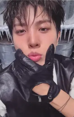 So Junghwan · New Wav