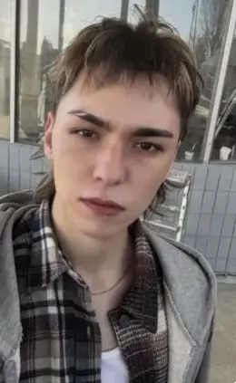 Vernon · V8