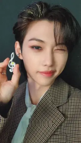 Felix · THE SOUND