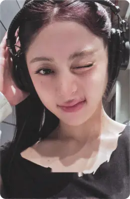 Huh Yunjin · PUREFLOW pt.1