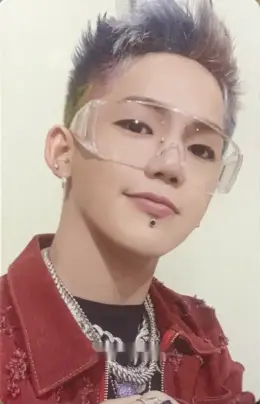 Choi Hyunsuk · THE SECOND STEP : CHAPTER TWO