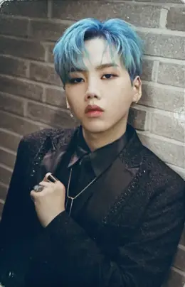 Hyunsoo · Wake Up: Roll The World