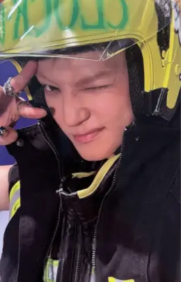 Taeyong · BLINGY