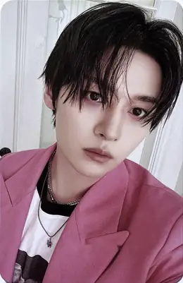 Lee Know · DO IT