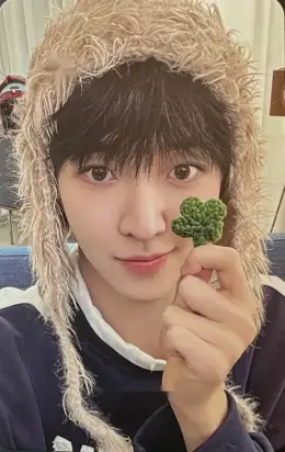 Donghyeon · My First Flip