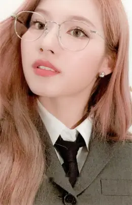 Sana · Formula of Love: O+T=<3