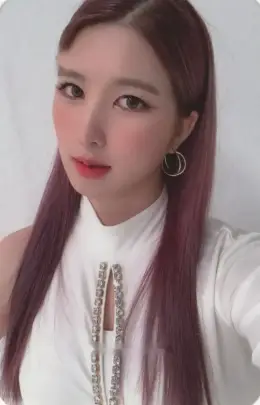 Juhyun · CONTRAST