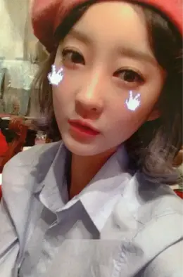Hyelin · Full Moon