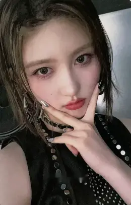 Gaeul · WAVE