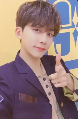 Jeonghan · Heng:garæ